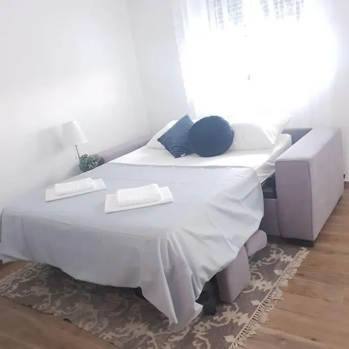 Tina'S Sunshine Apartment Трогир